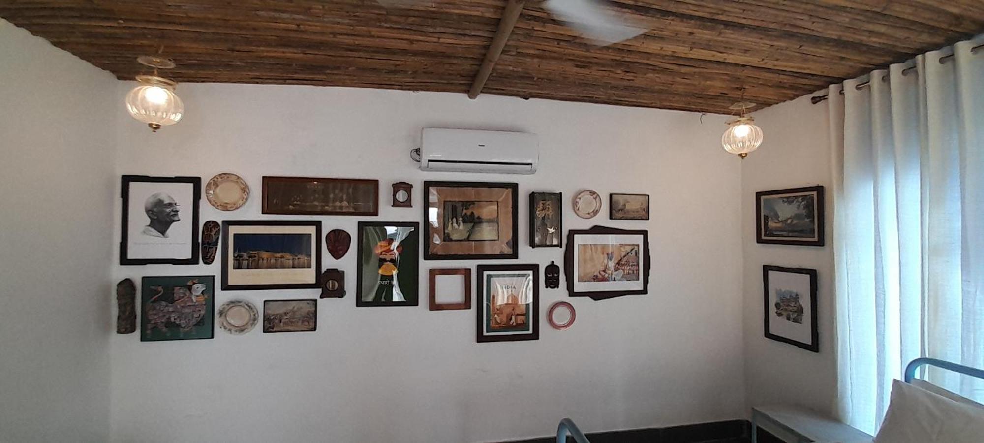 Paddy'S Loft The Lake View Hostel Udaipur Exteriör bild